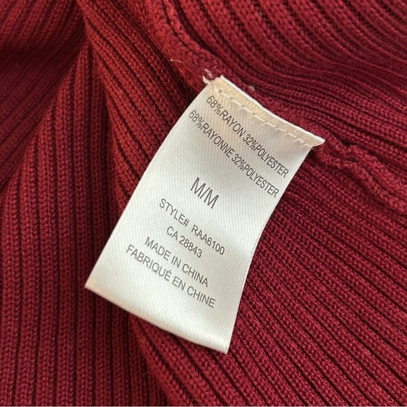 Eclipse Burgundy Turtleneck Sweater NWT M - Picture 8 of 9